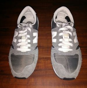 New Balance 420 Sneaker